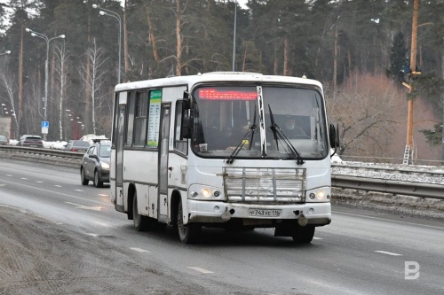 Казанские гаишники за час проверили 12 автобусов12