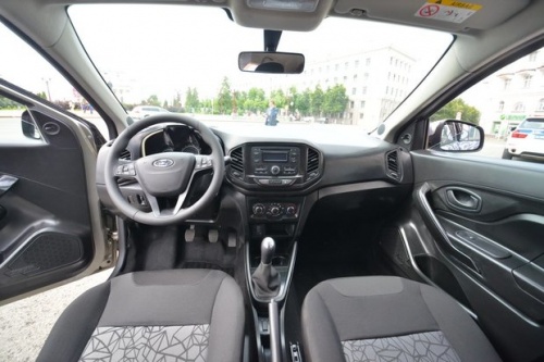 АвтоВАЗ отзывает 9 311 автомобилей Lada Xray1