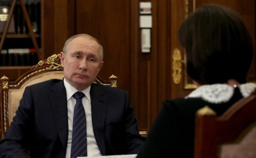 "Можно гордиться": Путину доложили об электромобиле "Кама-1"