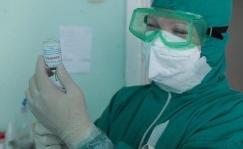 В РФПИ назвали сроки одобрения российской вакцины в ЕС1