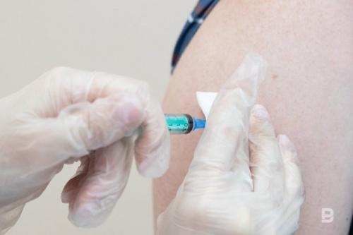 Четвертая российская вакцина от коронавируса может появиться в этом году1