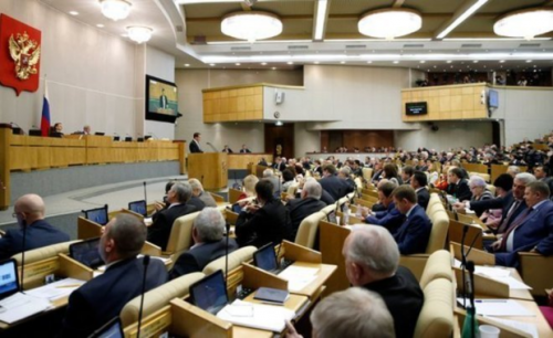 Госдума приняла законопроект о праве президента вновь баллотироваться1