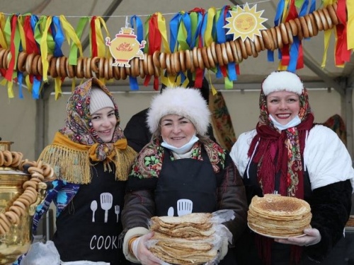 Казанскую Масленицу на озере Лебяжьем посетили более 26 тысяч человек1