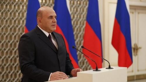 Мишустин предложил активно привлекать родителей к контролю питания в школах1