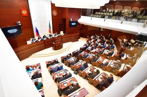 На 26 сессии Госсовета РТ омбудсмены подвели итоги 2020 года45