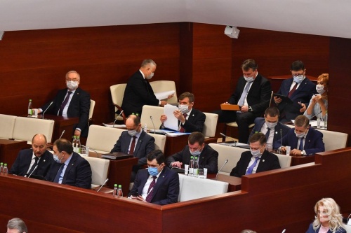 На 26 сессии Госсовета РТ омбудсмены подвели итоги 2020 года53
