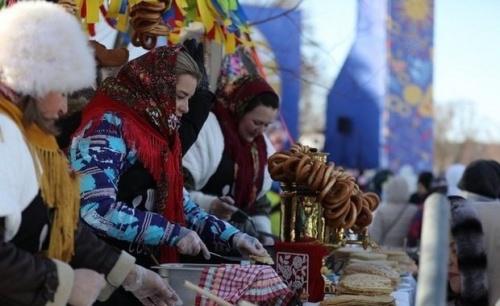 На выезде из Казани образовался затор 1