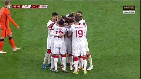 Нидерланды проиграли Турции в матче отбора на ЧМ-2022. Йылмаз сделал хет-трик1