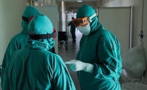 В России за сутки выявили 11 385 заболевших COVID-191