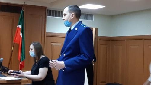 Верховный суд РТ не отпустил замглавы МЧС из-под домашнего ареста2