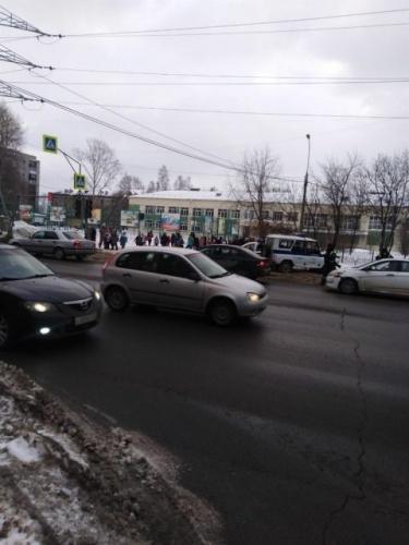 Кто заминировал школы в Томске сегодня4