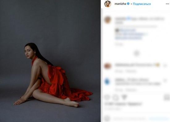 Манижа Маниша Сангин горячие фото в купальнике10