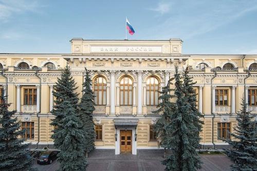 Просрочка по кредитам россиян почти достигла триллиона рублей1