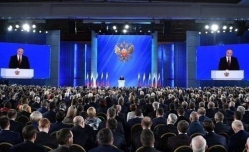 Путин 8 апреля обсудит с кабмином реализацию посланий 2019-2020 годов1