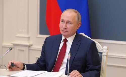 Путин подписал закон об участии физлиц-иноагентов в выборах1