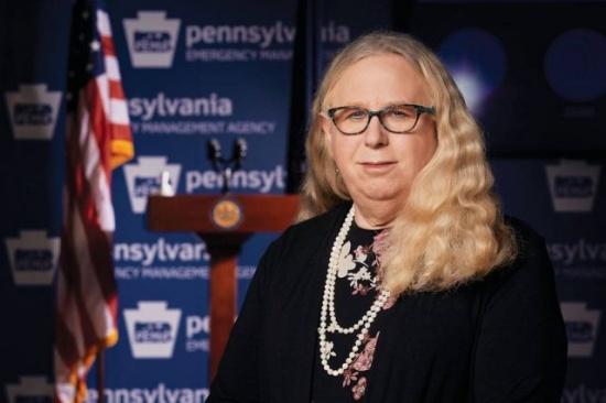Рейчел Левин биография кто это транс США Пенсильвания инстаграм фото до и после4