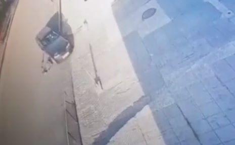 В Челябинске водитель задавил лежащего на дороге человека