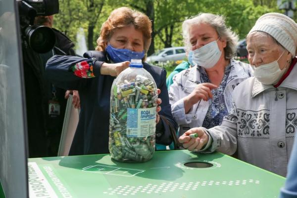 Экобокс для сбора пластика и опасных отходов открылся в Донском районе Москвы6