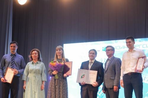Лучшим работникам «Казаньоргсинтеза» вручили награды в День химика 25