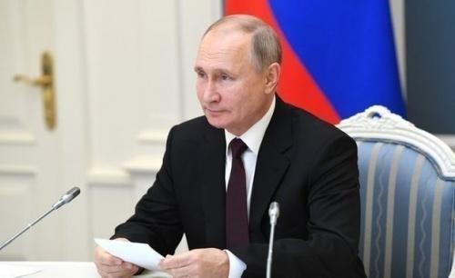 Путин поздравил страны СНГ с 76-летием Победы1