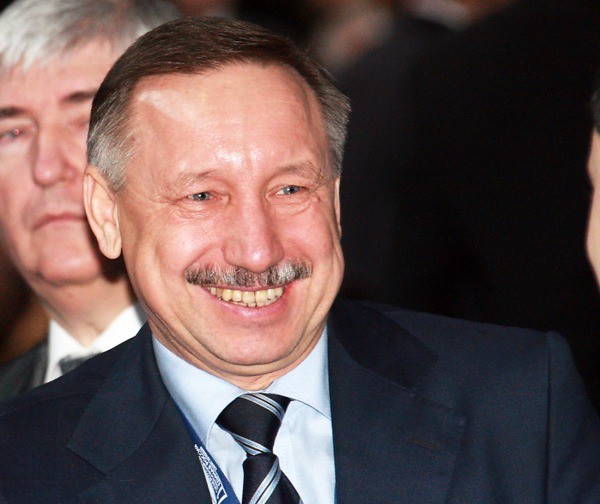 У губернатора Санкт-Петербурга пропали усы7