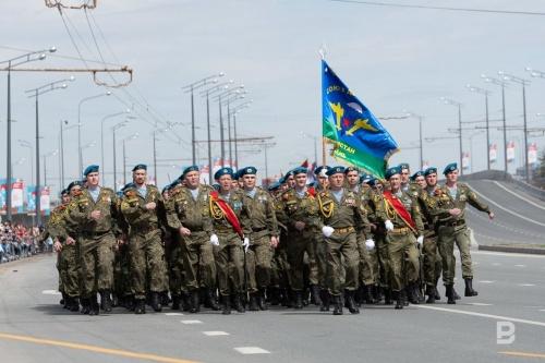 В столице Татарстана прошел торжественный смотр войск Казанского гарнизона32