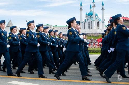 В столице Татарстана прошел торжественный смотр войск Казанского гарнизона22