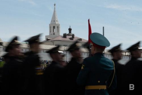 В столице Татарстана прошел торжественный смотр войск Казанского гарнизона29