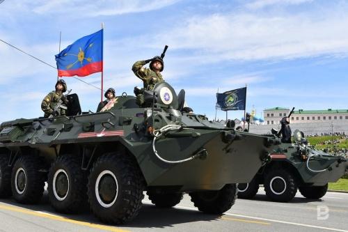 В столице Татарстана прошел торжественный смотр войск Казанского гарнизона39