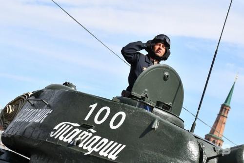 В столице Татарстана прошел торжественный смотр войск Казанского гарнизона47