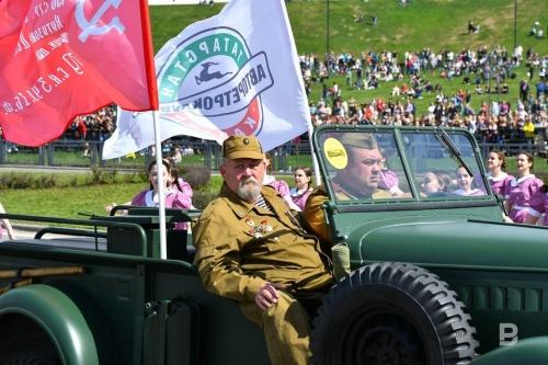 В столице Татарстана прошел торжественный смотр войск Казанского гарнизона53