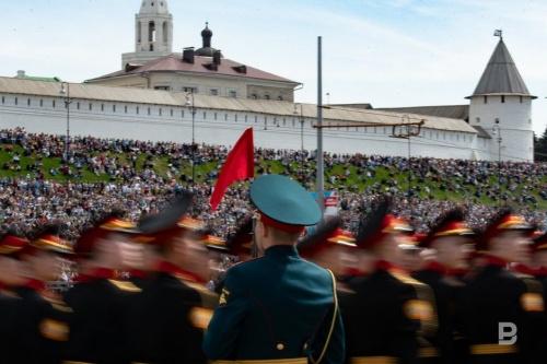 В столице Татарстана прошел торжественный смотр войск Казанского гарнизона31