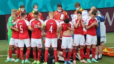 Что случилось во время матча Дании и Финляндии на Евро-2020