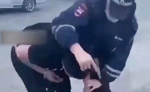 Новосибирского полицейского, случайно застрелившего нарушителя, освободили1