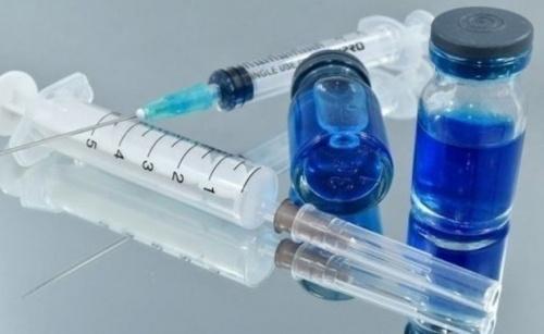 СМИ: Китай угрожает остановить поставки вакцины Украине1