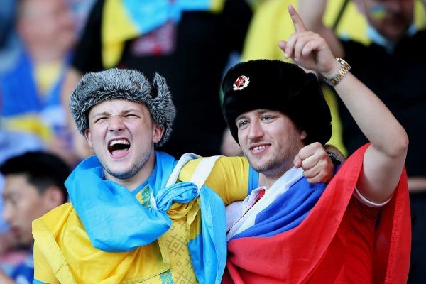 В Госдуме возмутились нападением украинцев на российского болельщика6