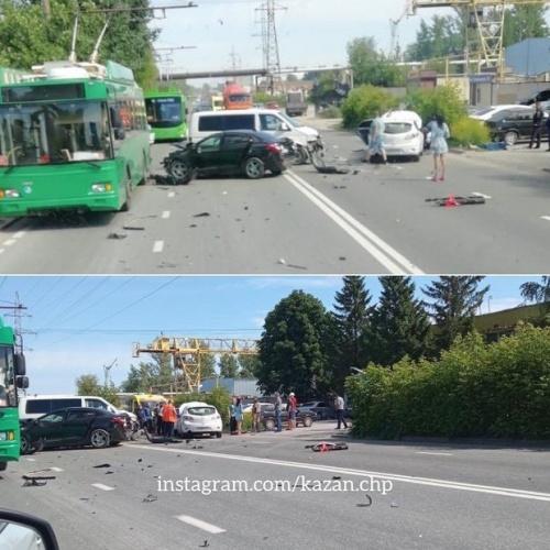В Казани из-за ДТП на Технической возникла пробка из троллейбусов1