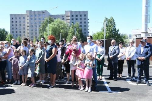 В Татарстане медикам вручили ключи от новых квартир1