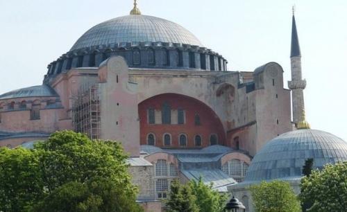 Комитет ЮНЕСКО призвал Турцию представить отчет об охране Айя-Софии1