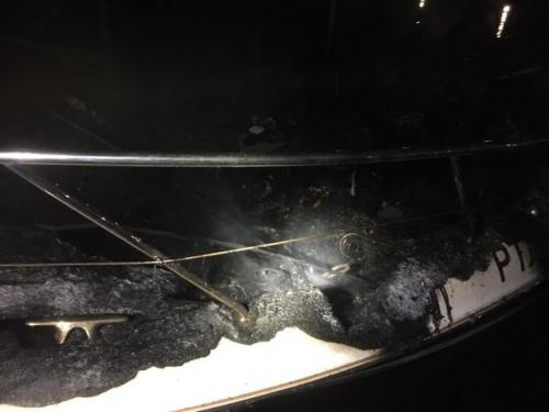 Ночью в яхт-клубе в Казани сгорел катер1
