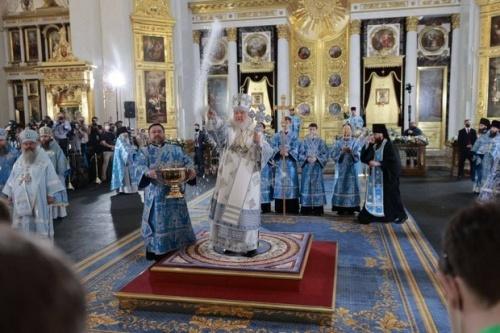 Патриарх Кирилл освятил собор Казанской иконы Божией Матери 1