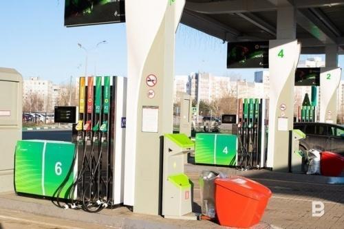 РФ заняла второе место по дешевизне бензина среди европейских стран1