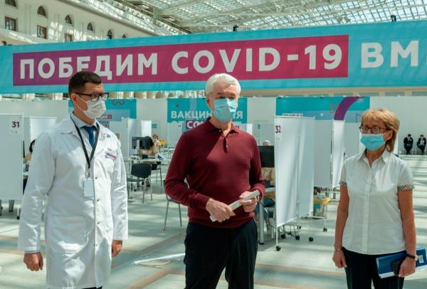 Собянин открыл один из крупнейших прививочных центров в Европе1