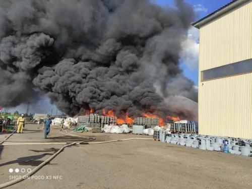 В Челнах произошел пожар в промзоне 1