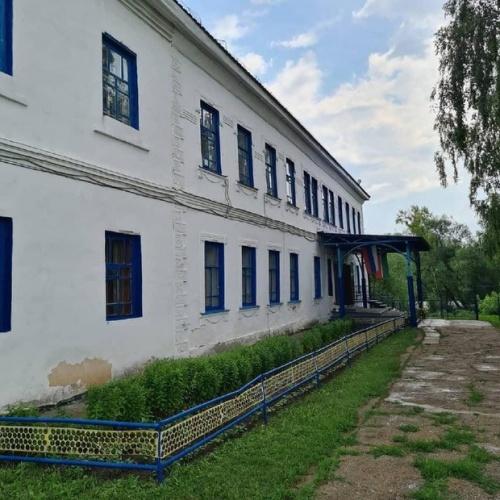В Зеленодольском районе отремонтируют школу 2