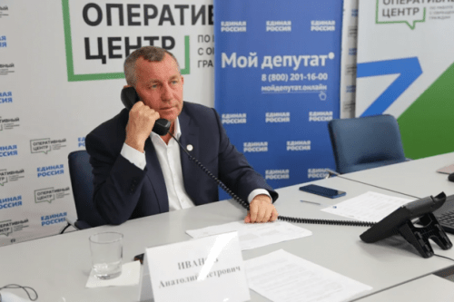 Анатолий Иванов обсудил с татарстанцами их обращения1