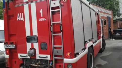 На пожаре в Казани спасли людей3