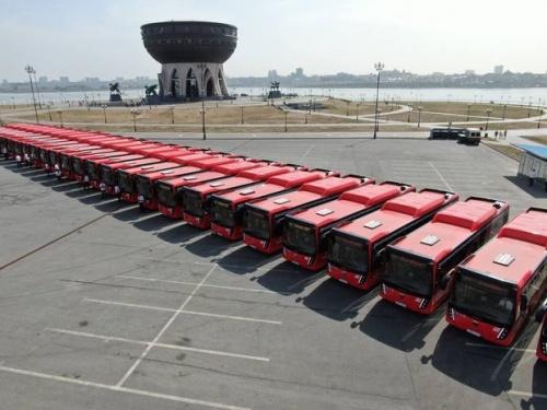 В Казань прибыли новые автобусы ﻿на газомоторном топливе1