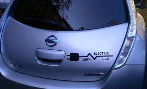 В Минэкономразвития назвали максимальную скидку на электромобили1