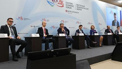 Сессия Молодые и умные: города будущего на Дальнем Востоке в рамках Восточного экономического форума во Владивостоке6